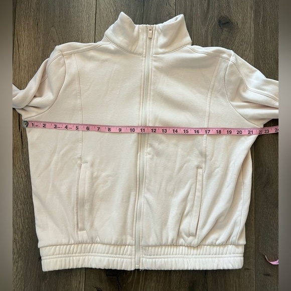 Yogalicious Cloud Plush Departure Jacket Cream Size Large - Picture 6 of 6